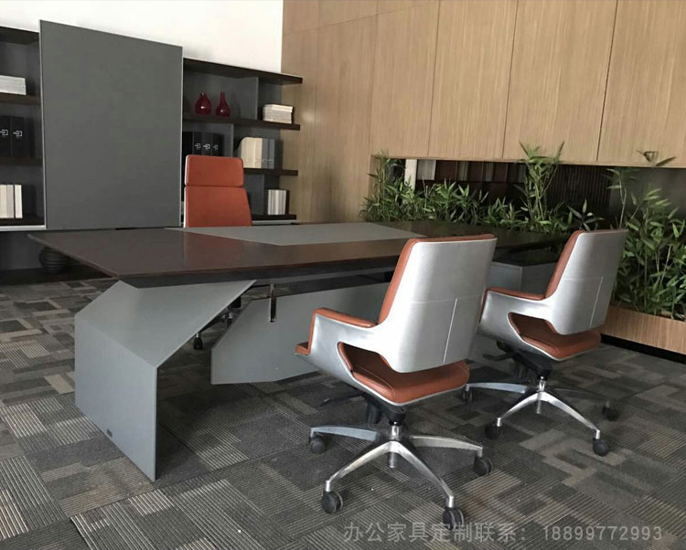 �k������