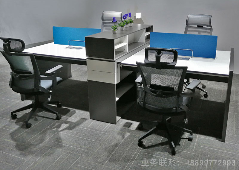 �����k����λ