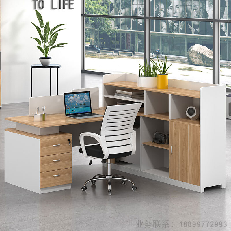 �����k����