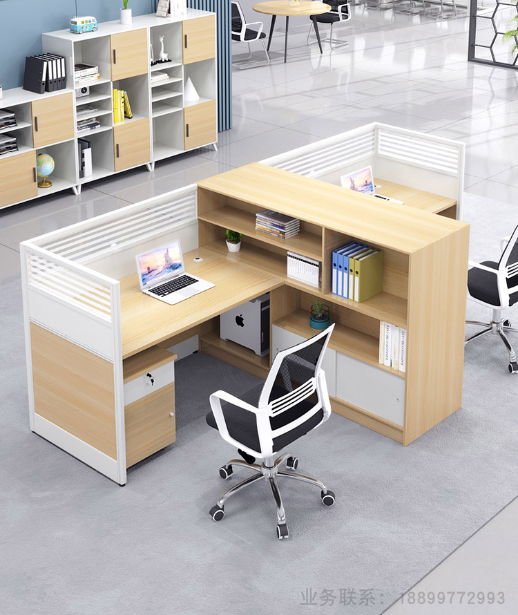 �����k����